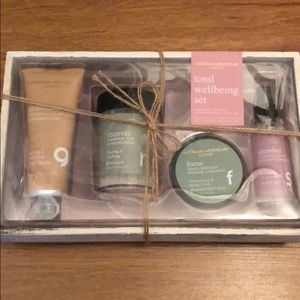 Australian Apothecary Sydney Total Well-being set